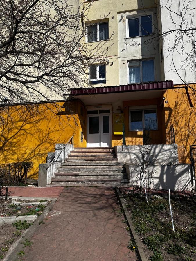 Homely Apartment Suceava Dış mekan fotoğraf